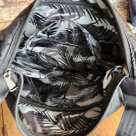 Zipliner 2 Convertible Hobo Bag Midnight Black - Picture 3 of 4